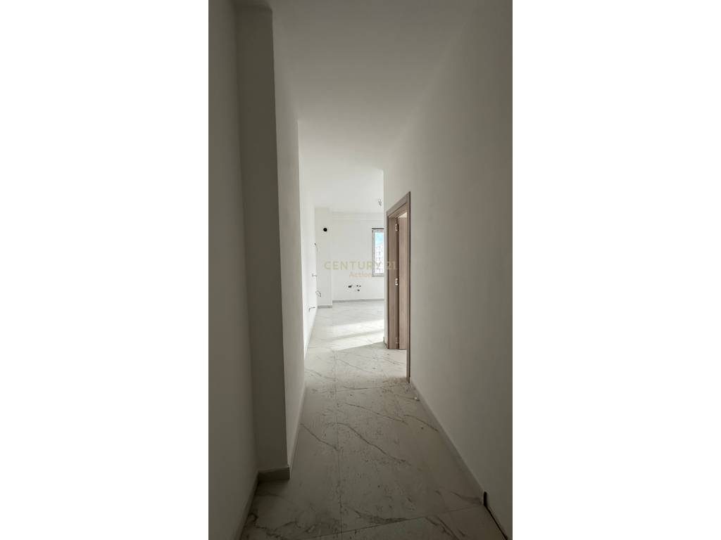 Jepet apartamente 2+1 me qira ne Paskuqan.