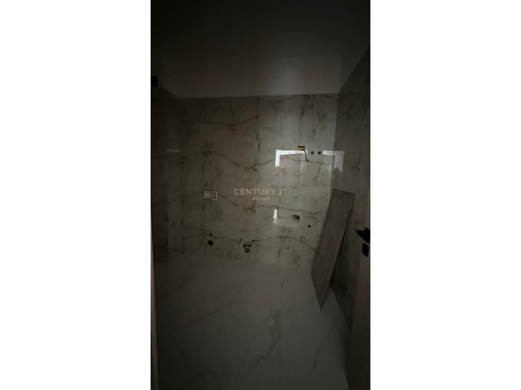 Jepet apartamente 2+1 me qira ne Paskuqan.