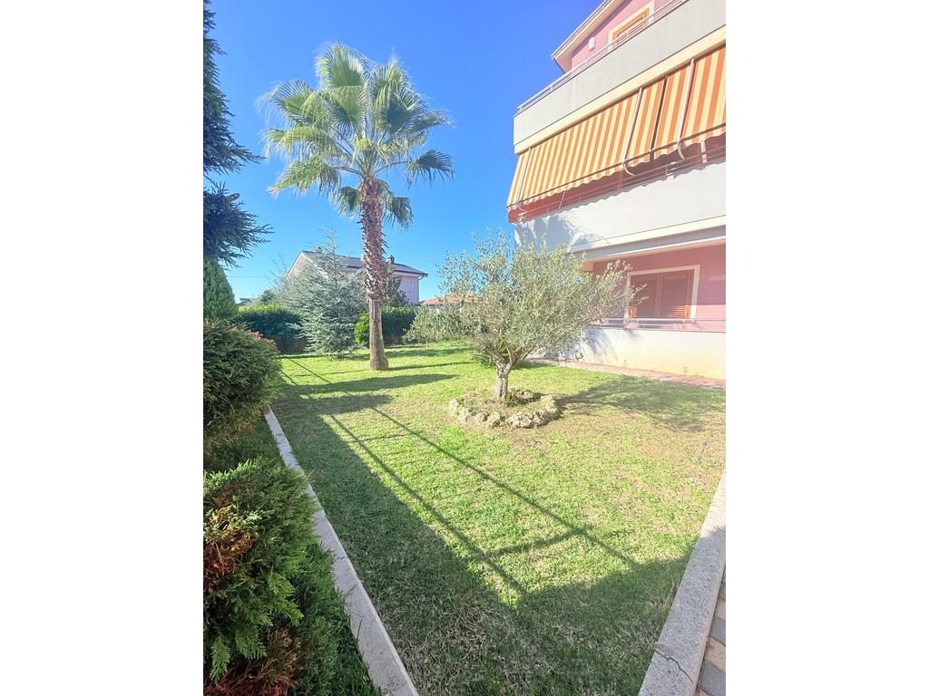 Shitet Vile në Manëz, Durrës - 270000€ | 1082 m²
