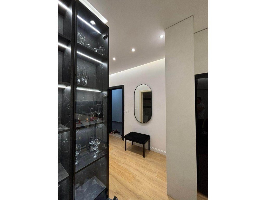 Apartament 2+1 Me Qira në Ish Fusha e Aviacionit, Tiranë