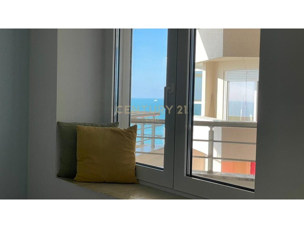 SHITET SUPER  APARTAMENT 1+1+2 NE VIJE TE PARE ME PAMJE NGA DETI TEK SHKEMBI I KAVAJES, DURRES !!