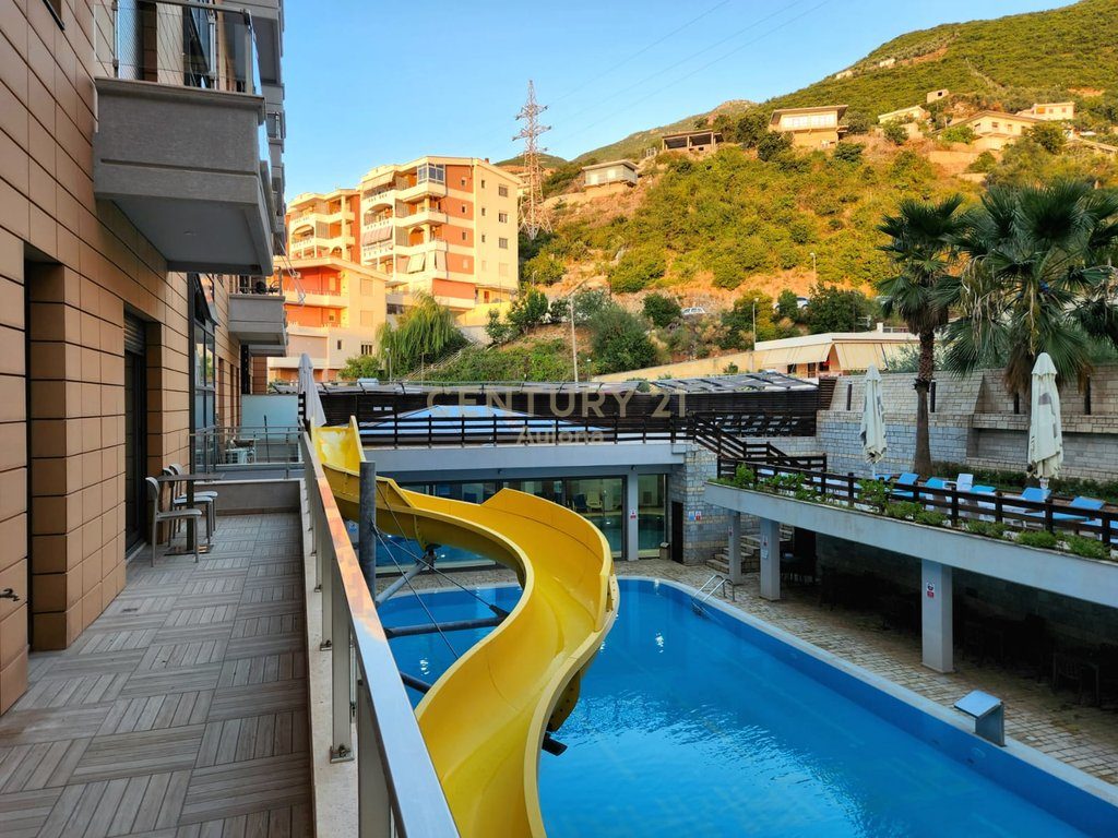 DIAMOND HILL RESORT , APARTAMENT PER QERA