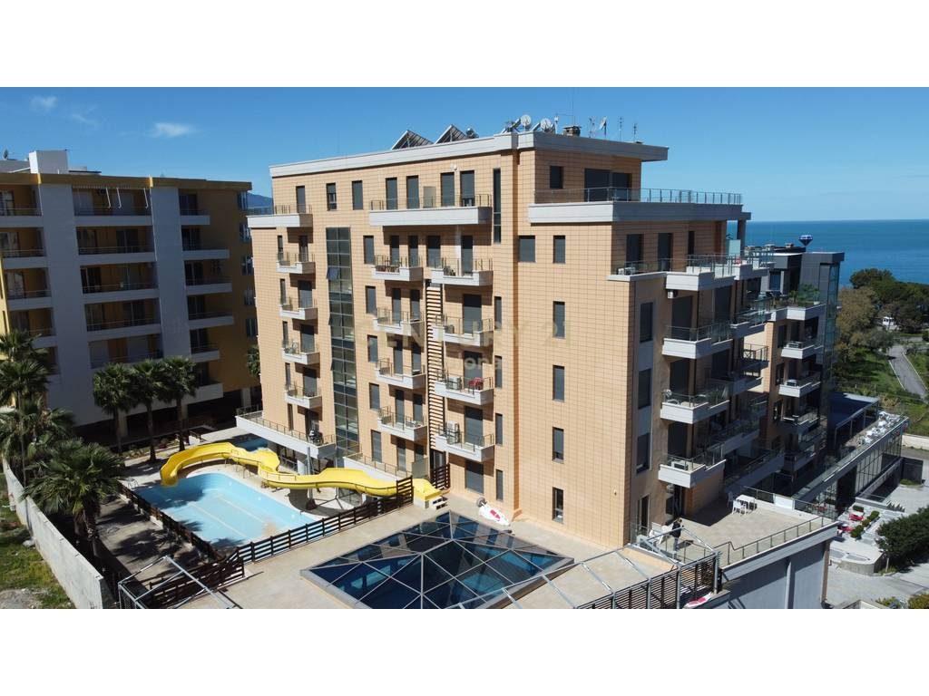DIAMOND HILL RESORT , APARTAMENT PER QERA