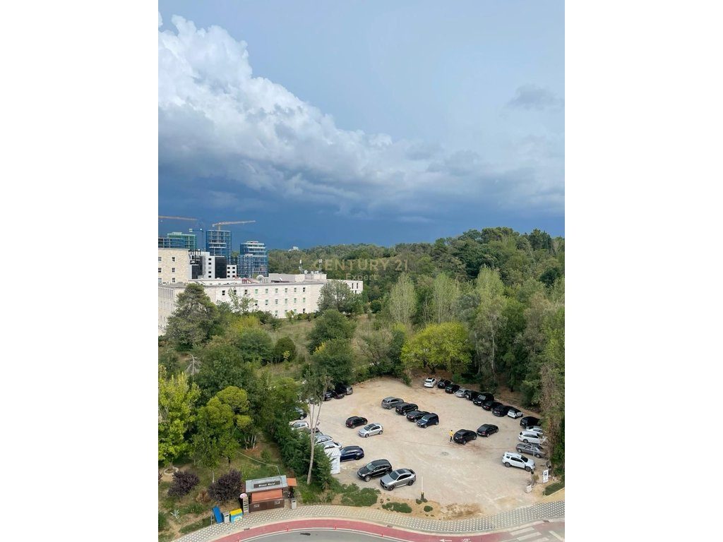 Shesim apartament 2+1+2 te garda