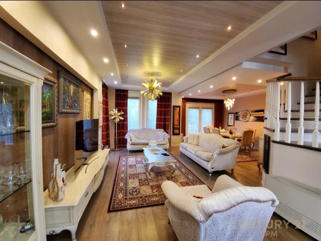 Vila Moderne 4-Katëshe, 6 dhoma në Shitje në Rezidencën Akacia Hills 1, Mjull-Bathore