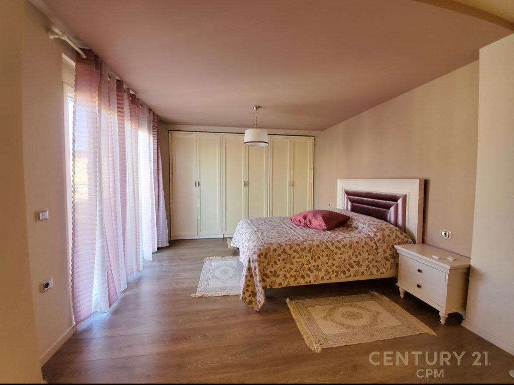Vila Moderne 4-Katëshe, 6 dhoma në Shitje në Rezidencën Akacia Hills 1, Mjull-Bathore
