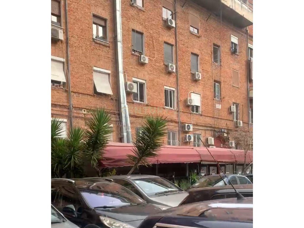 Bar / Restorant në shitje tek Shallvaret,perballe Tajvanit, Tiranë . ULET ÇMIMI NGA 280,000€ NË 250.000€ ! - Century 21...
