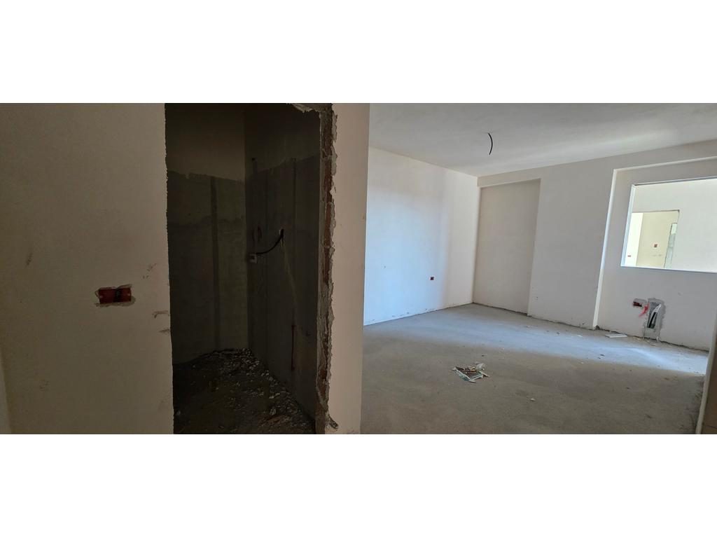 OKAZION! PASKUQAN! APARTAMEMT 2+1+2 Rezidenca "Color Splash"!