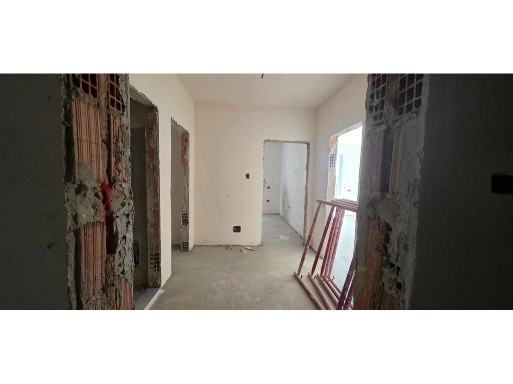 OKAZION! PASKUQAN! APARTAMEMT 2+1+2 Rezidenca "Color Splash"!