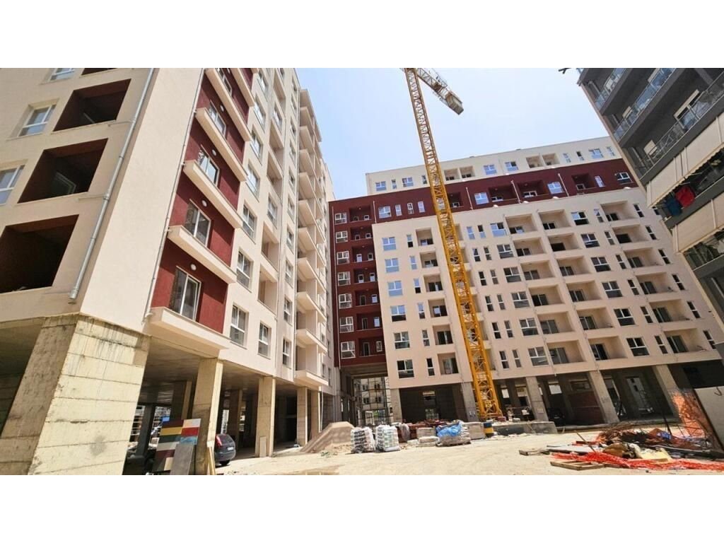 Shitet Apartament 2+1 te Kompleksi Aura ne Rr. Dritan Hoxha