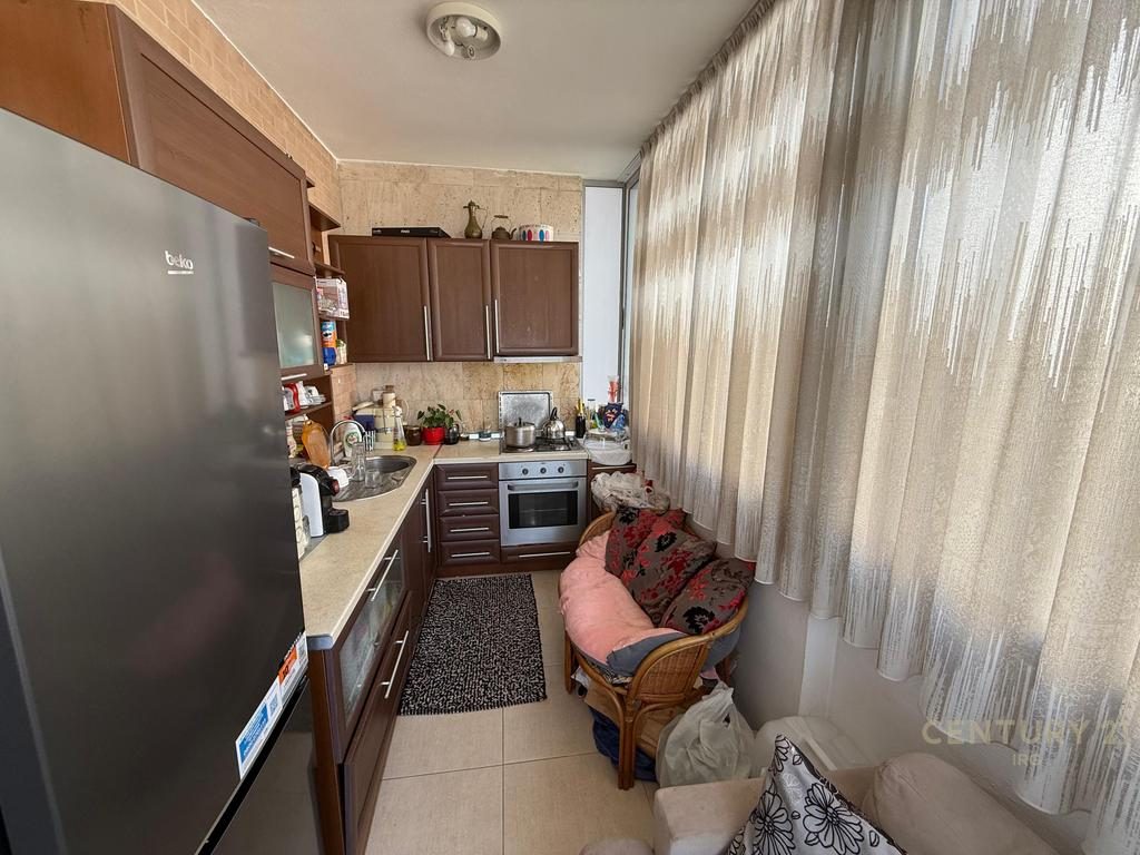 Apartament 2+1+2 prane Ministrise se Jashtme