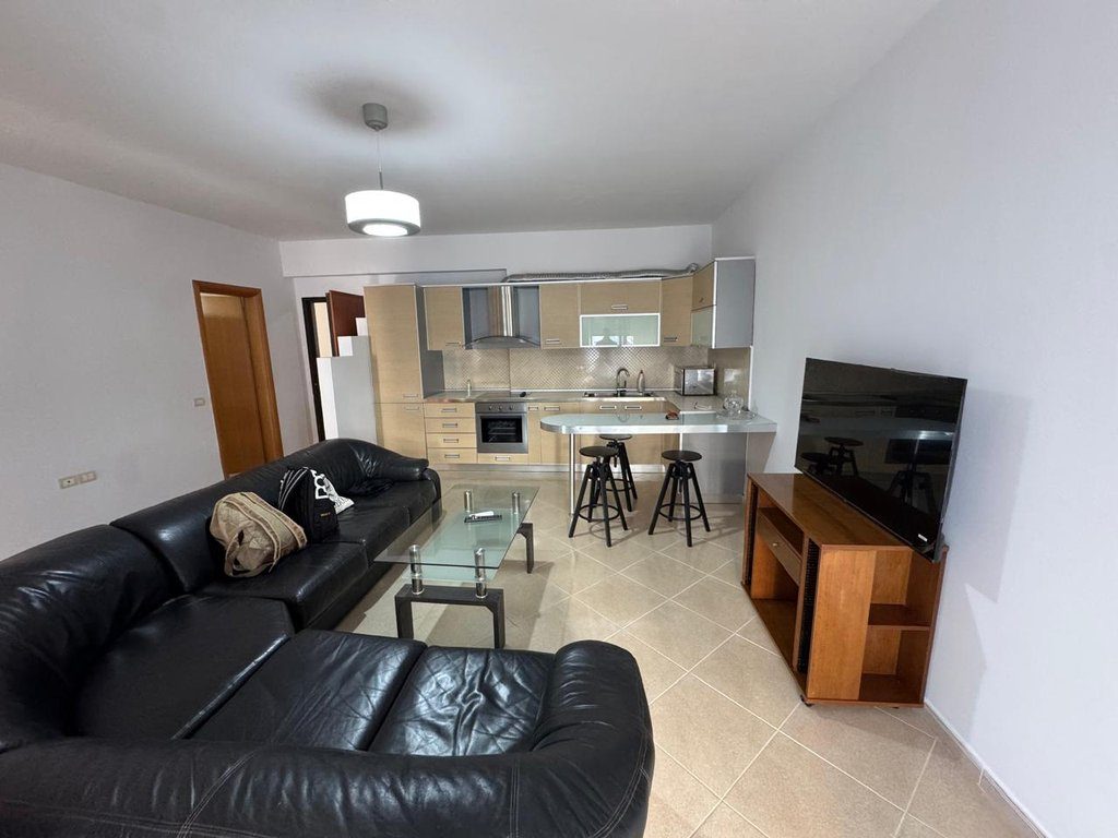 SHITET APARTAMENT 1+1,NE LUNGOMARE, ME PAMJE NE DET!