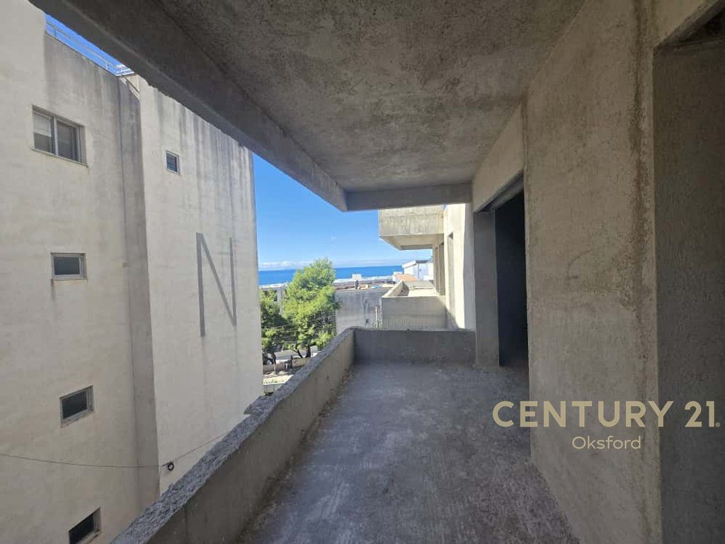 APARTAMENT 1+1 PER SHITJE NE SARANDË