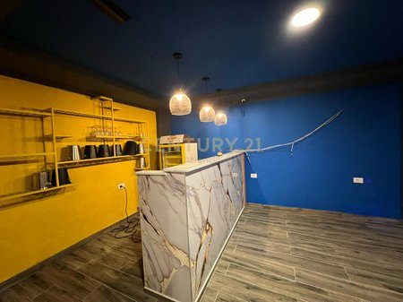 SHITET AMBIENT BIZNESI TEK SHKEMBI I  KAVAJES ,DURRES ,20M NGA DETI !!