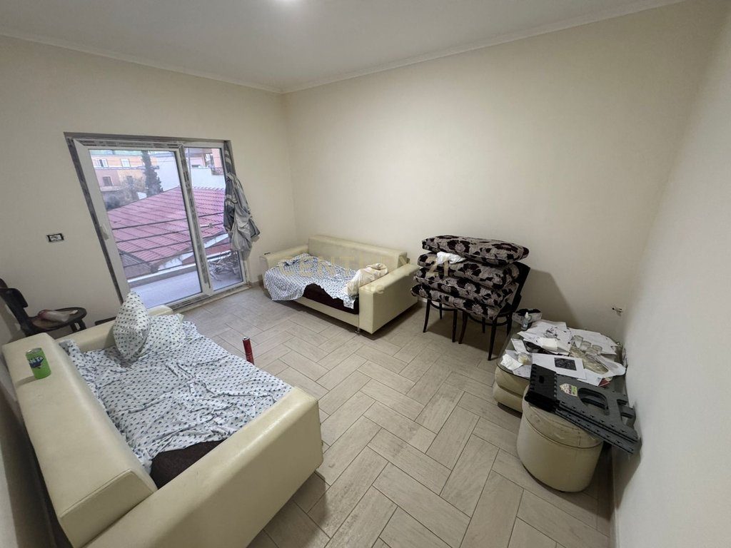 Qira, Apartament 2+1, Bllok