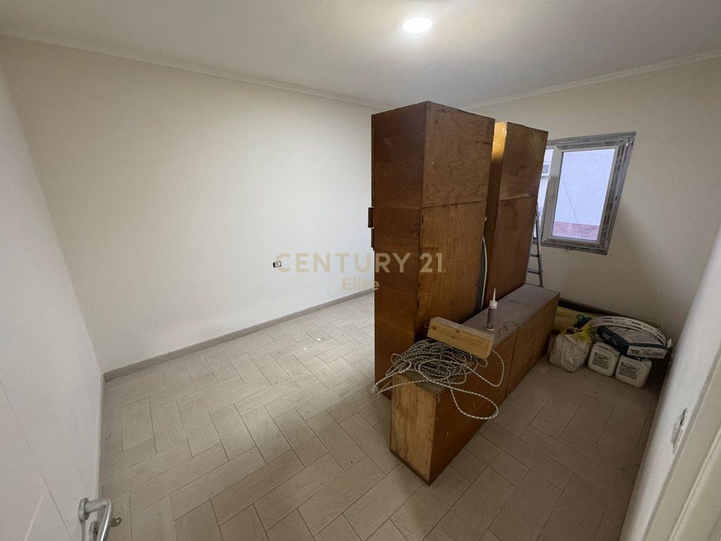 Qira, Apartament 2+1, Bllok