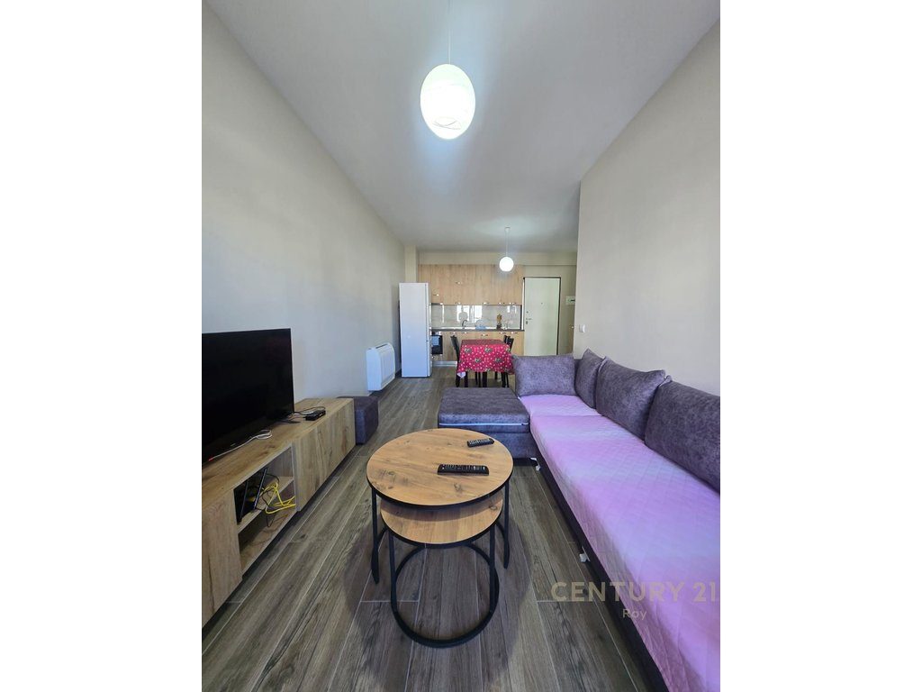 SHITET APARTAMENT 1+1 TE MALI I ROBIT !