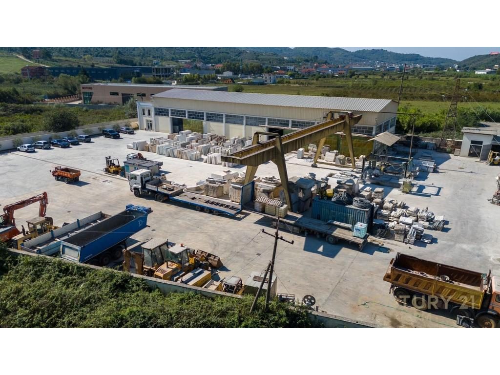 Shitet Kapanon Industrial në Autostradën Tiranë–Durrës, km 13 (Vorë)