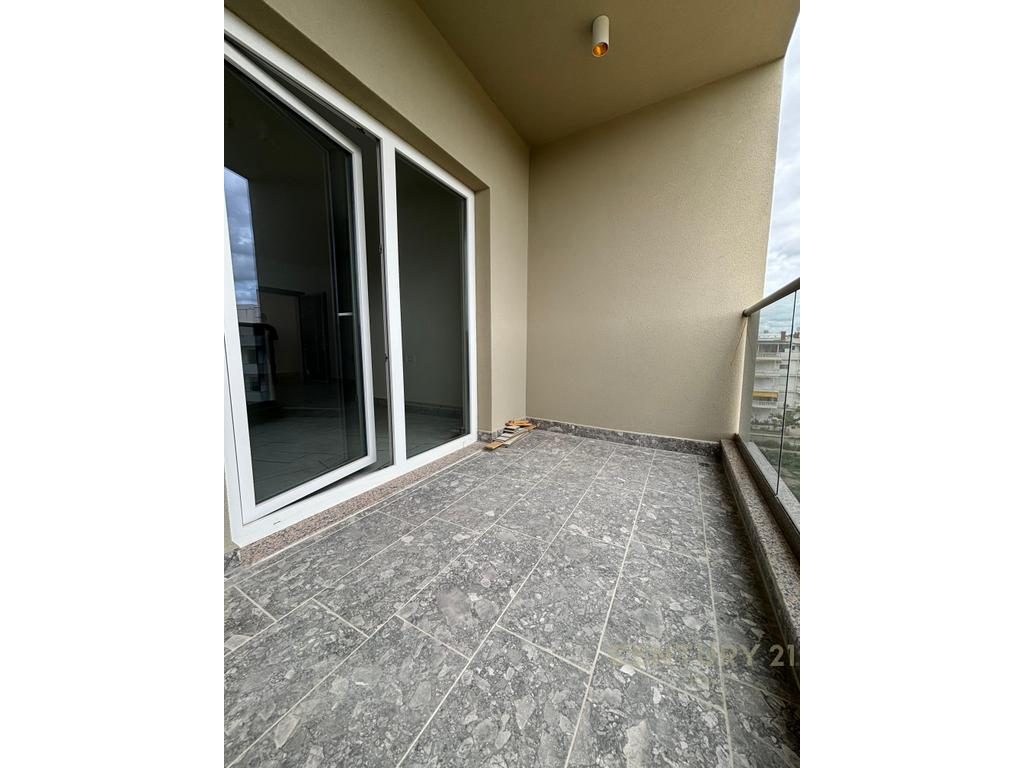 SHITET APARTAMENT 2+1 NE GOLEM ,NDERTIM I RI !