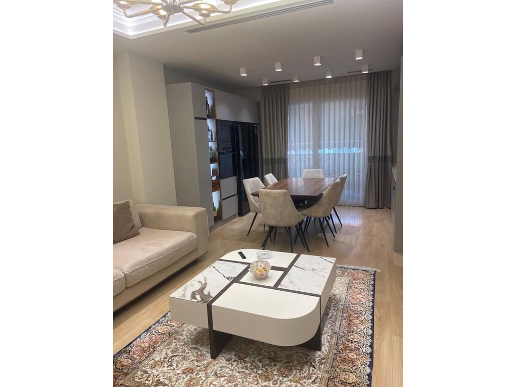 Apartament Modern 3+1+2 (+Post Parkimi) për Shitje në Rezidencën Viridario, Rruga e Kosovarëve