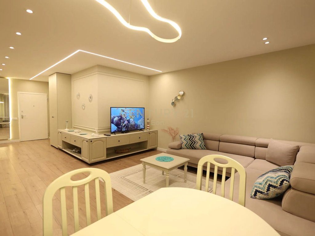 JEPET ME QIRA SUPER APARTAMENT 1+1 NE DURRES ,VOLLGA !