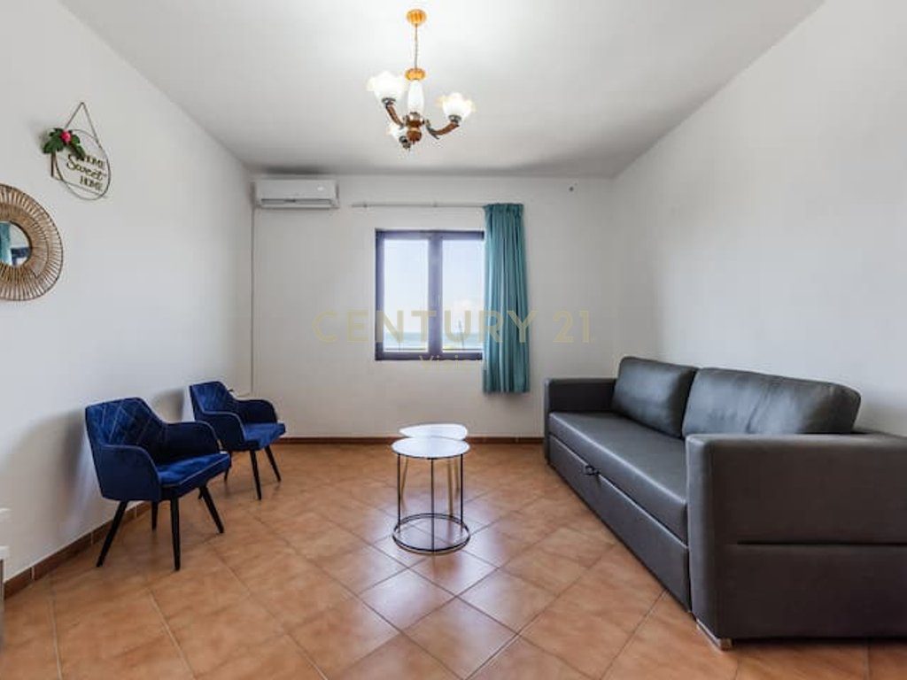 Vilë 2-kateshe  me qira në qender te Shirokes ,  Shkodrës | 100 m²