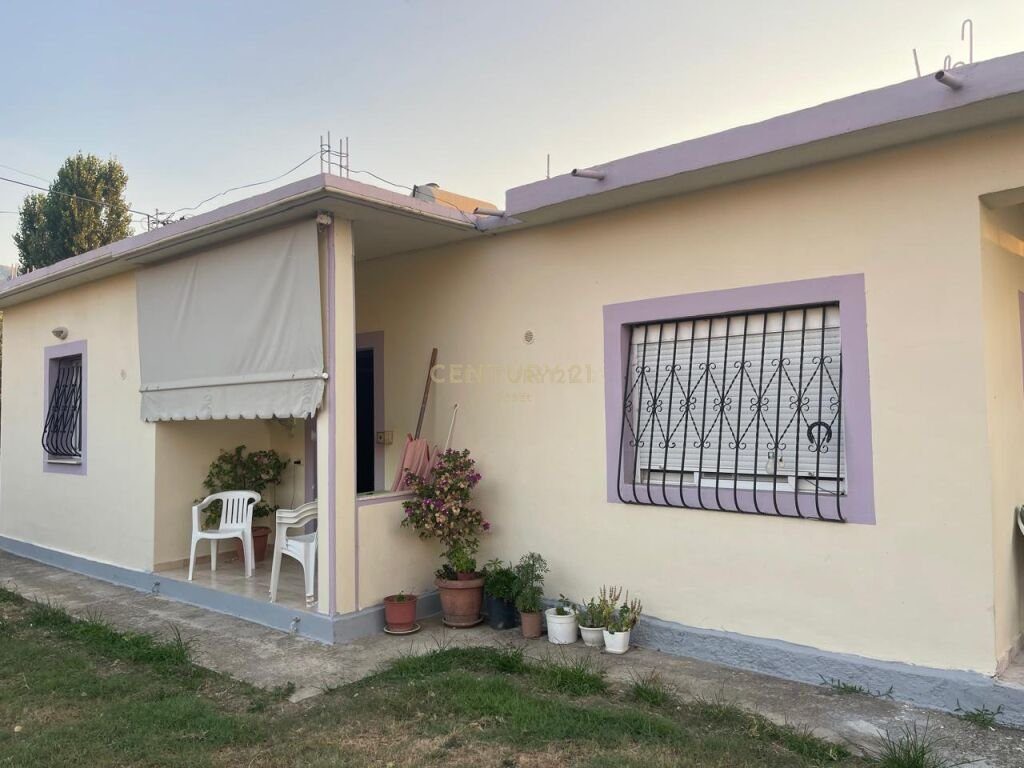 SHESIM SHTEPI PRIVATE NE ORIKUM, VLORE
