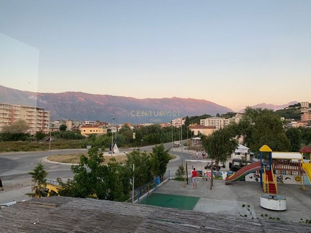 SHESIM SHTEPI PRIVATE NE ORIKUM, VLORE