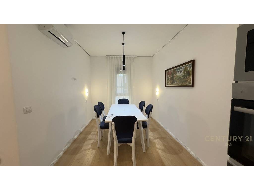Shitet Apartament 2+1 tek San Pietro!