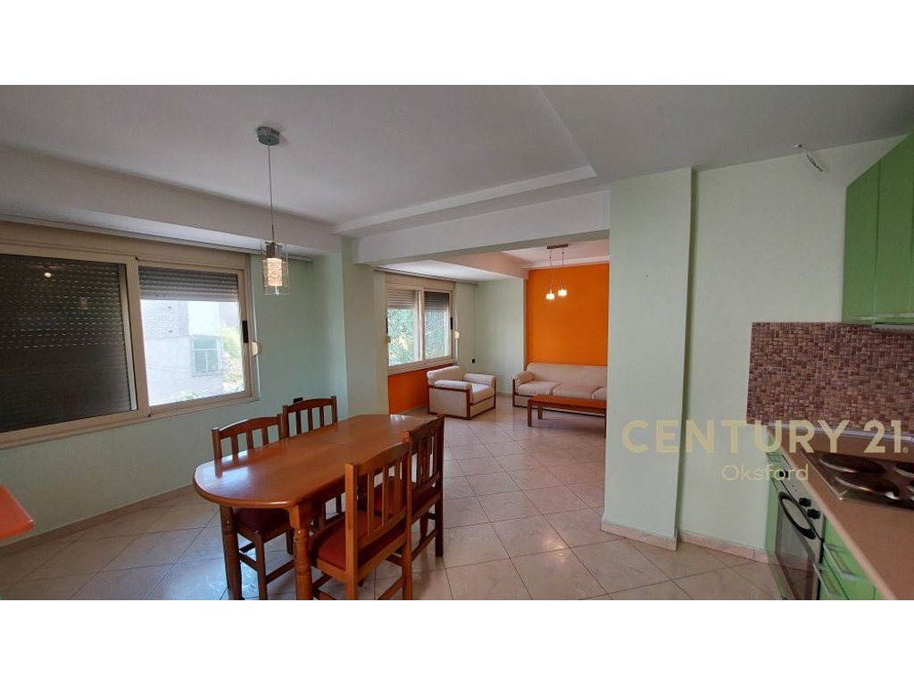 APARTAMENT 2+1+2 PER QIRA PRANE SHKOLLES "ALI DEMI"