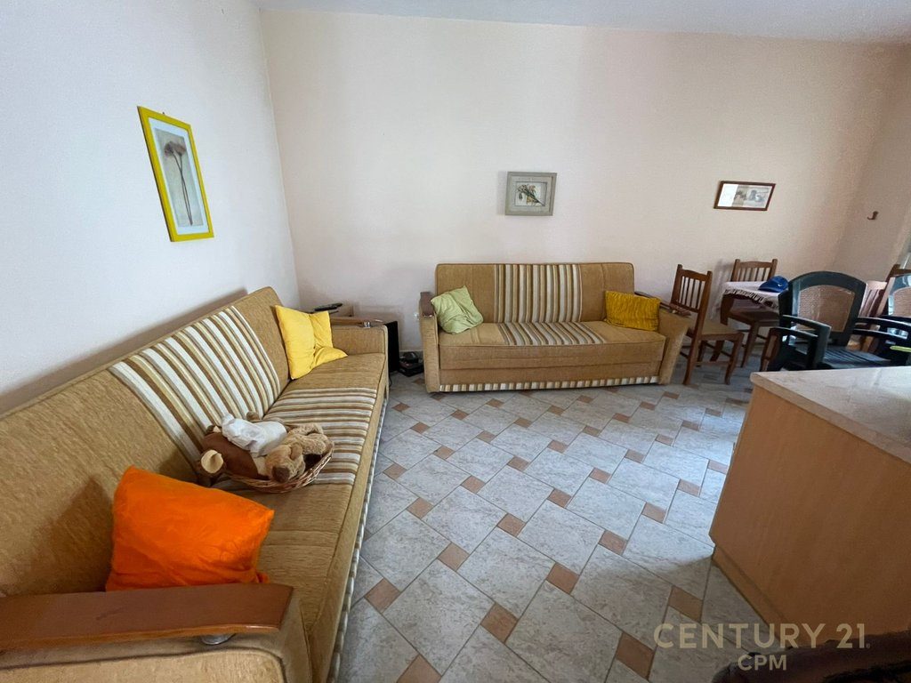 Apartament 1+1+Verande Per Shitje!