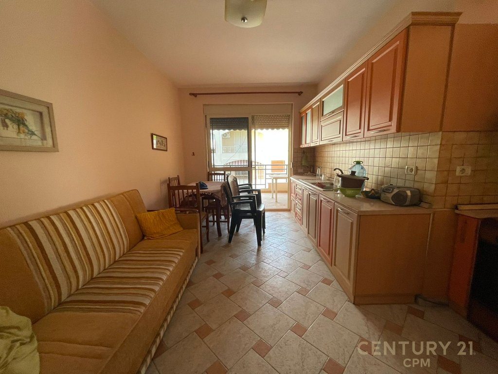 Apartament 1+1+Verande Per Shitje!