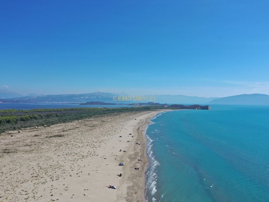 SHITET  TOKA NE AFERSI TE PLAZHIT TE HIDROVORIT NE NOVOSELE, VLORE!!!