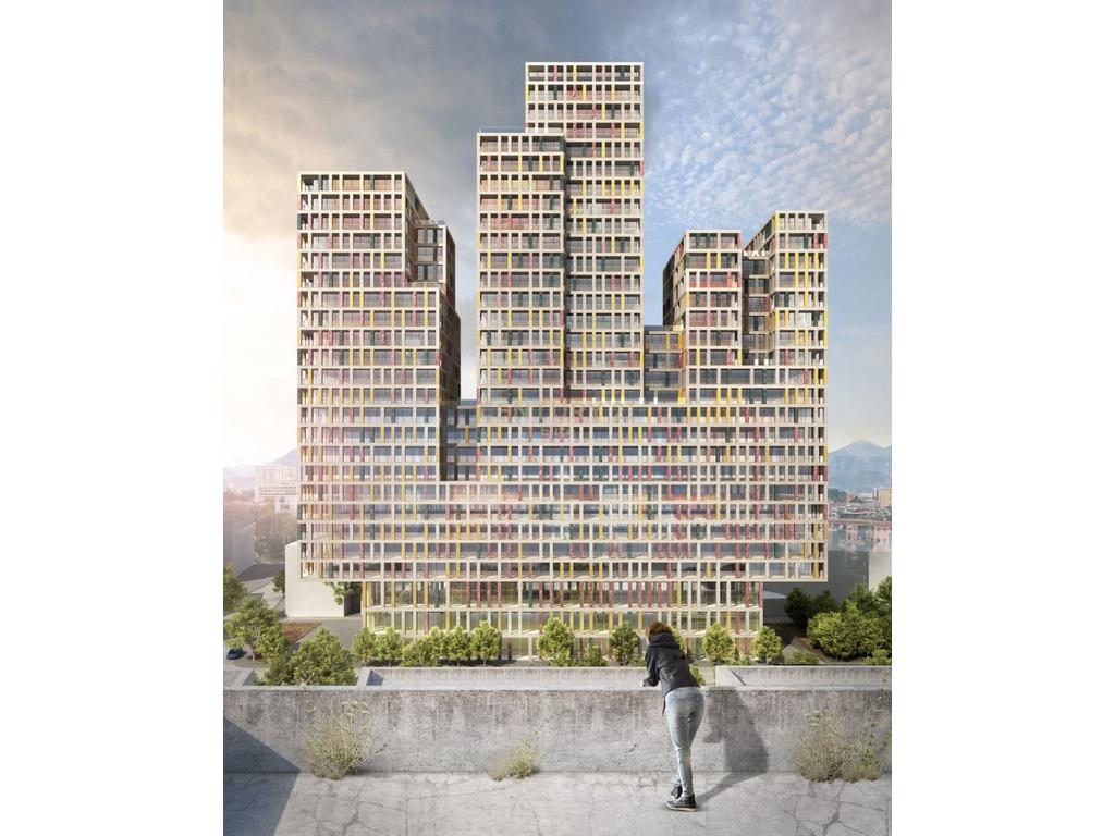 SHITET APARTAMENT 2 + 1 + 2 NE KRYQEZIM TE FILLIMIT TE RRUGES DON BOSKO DHE UNAZES.