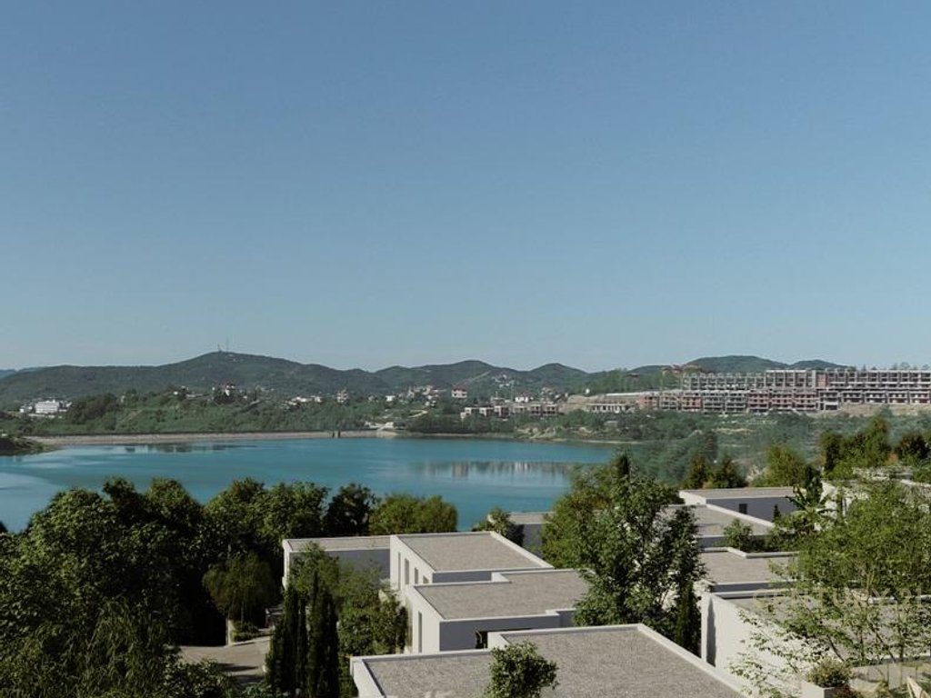 SHITET APARTAMENT 3+1+2+VERANDE BLIN RESIDENCE, FARKE !