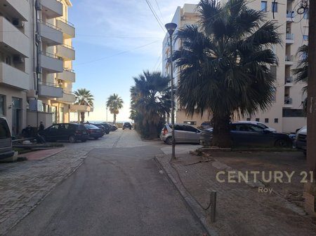 Hapësirë multifunksionale  Për Shitje në Plazh Vije e Pare , Durrës | 90 m²