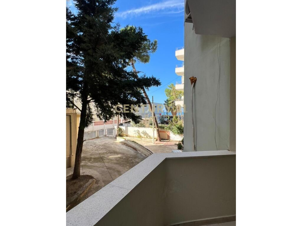 SHITET APARTAMENT 2+1 TEK SHKEMBI I KAVAJES!!