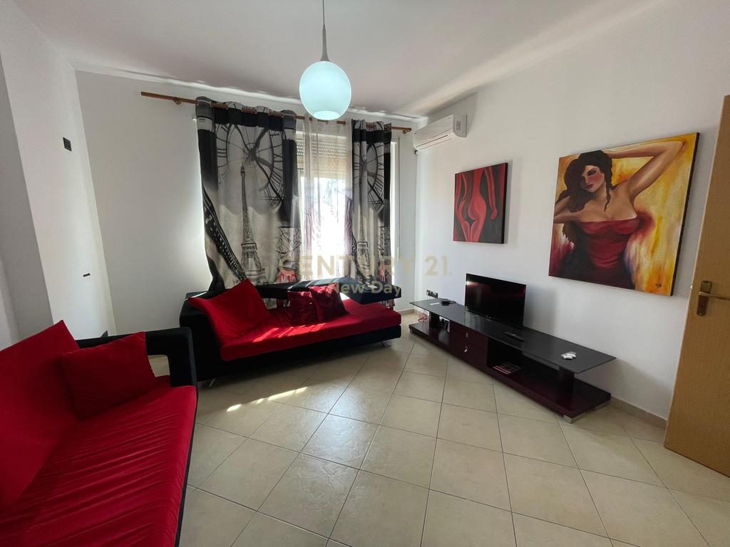 SHITET APARTAMENT 1+1 TEK SHKEMBI I KAVAJES!