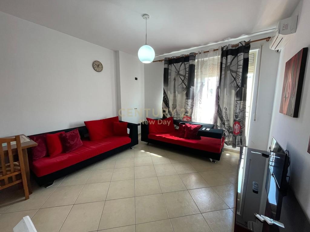 SHITET APARTAMENT 1+1 TEK SHKEMBI I KAVAJES!