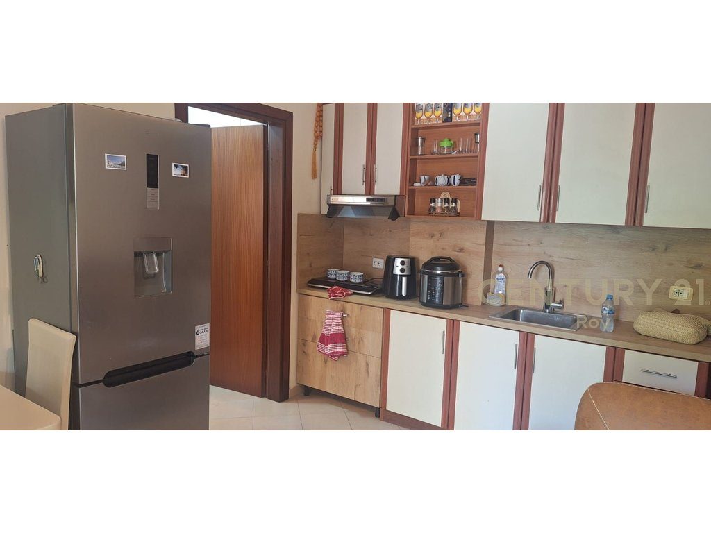 JEPET APARTAMENT 1+1 ME QIRA NE GOLEM !!