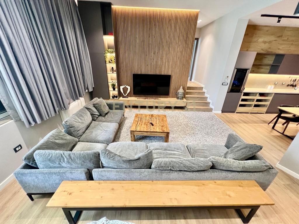 SHESIM, APARTAMENT PREMIUM 3+1+2 me PISHINË & POST PARKIMI‼️