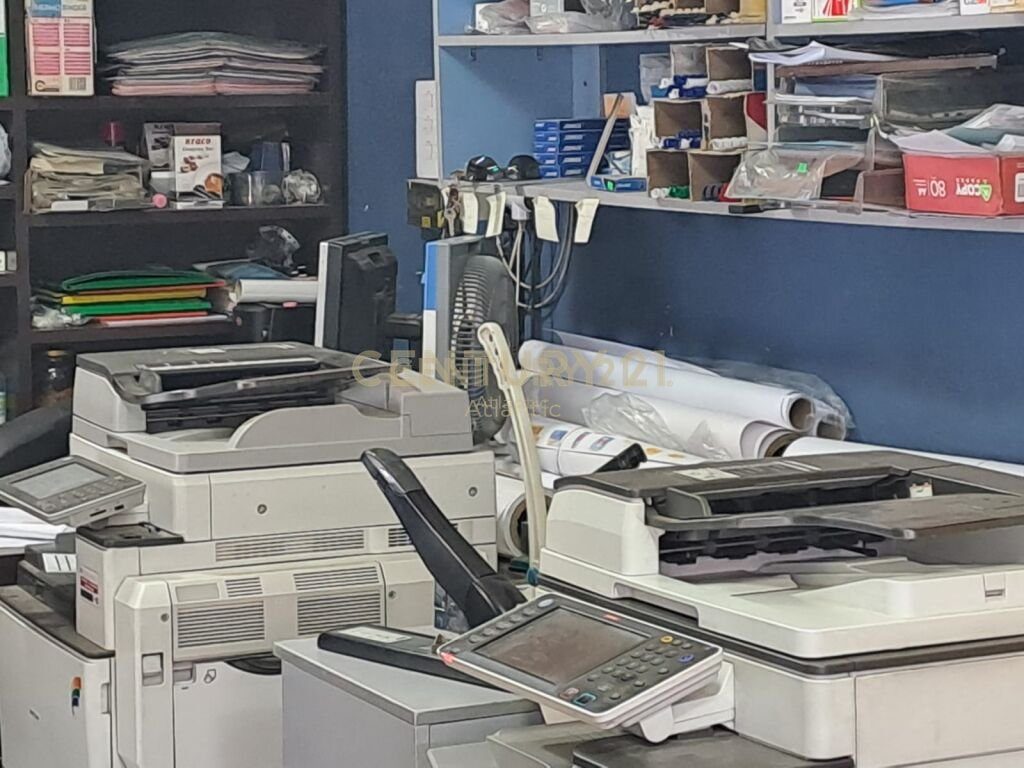 SHITET AKTIVITET BIZNESI KANCELARI + FOTOKOPJE PRANE FAKULTETIT TE INXHINIERISE SE NDERTIMIT NE TIRANE! - Century 21 Alb...