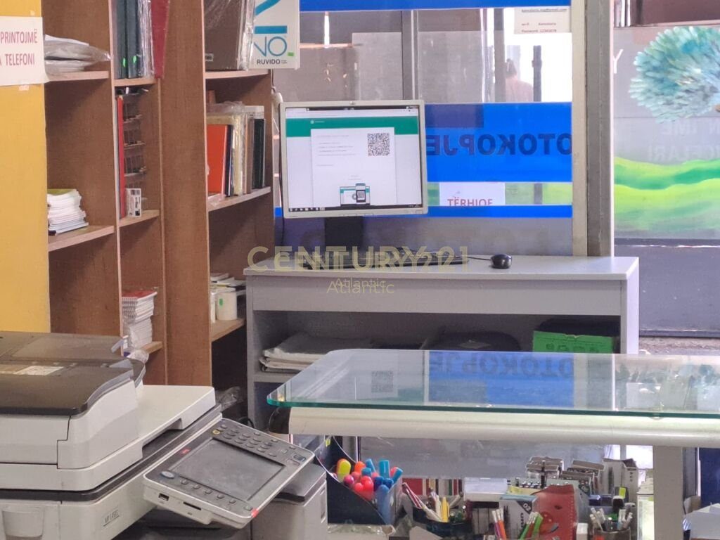 SHITET AKTIVITET BIZNESI KANCELARI + FOTOKOPJE PRANE FAKULTETIT TE INXHINIERISE SE NDERTIMIT NE TIRANE! - Century 21 Alb...