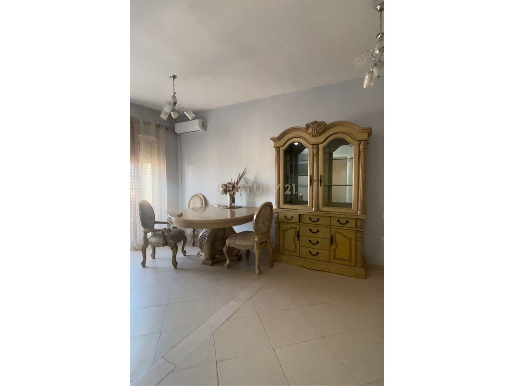 JEPET ME QERA APARTAMENT 1+1 NE PLAZH ILIRIA!
