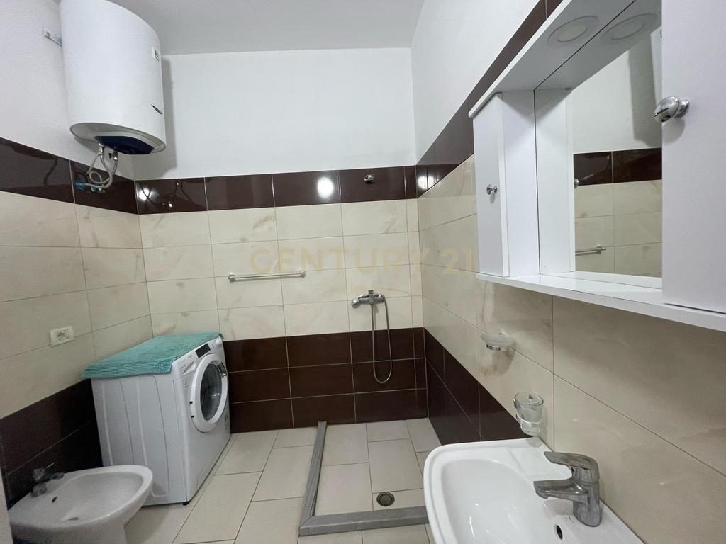 JEPET ME QERA APARTAMENT 1+1 NE PLAZH ILIRIA!