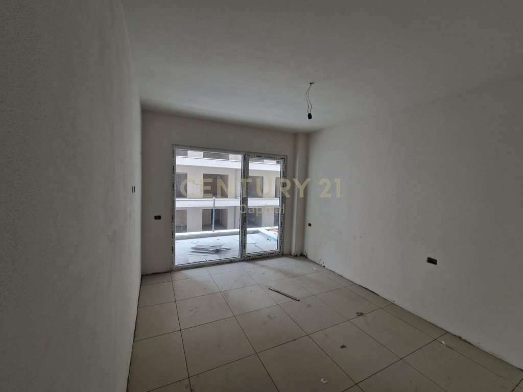 Apartament 1+1 për Shitje në bregdet Shëngjin!