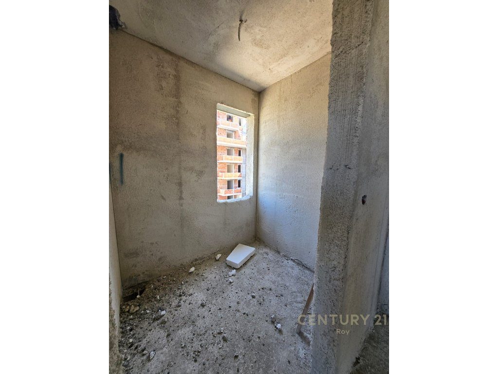 Apartament 2+1+2 për Shitje në Golem, Durrës - 107300€ | 119m²