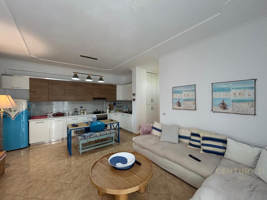 APARTAMENT 1+1 ME PAMJE NGA DETI NE LUNGOMARE!