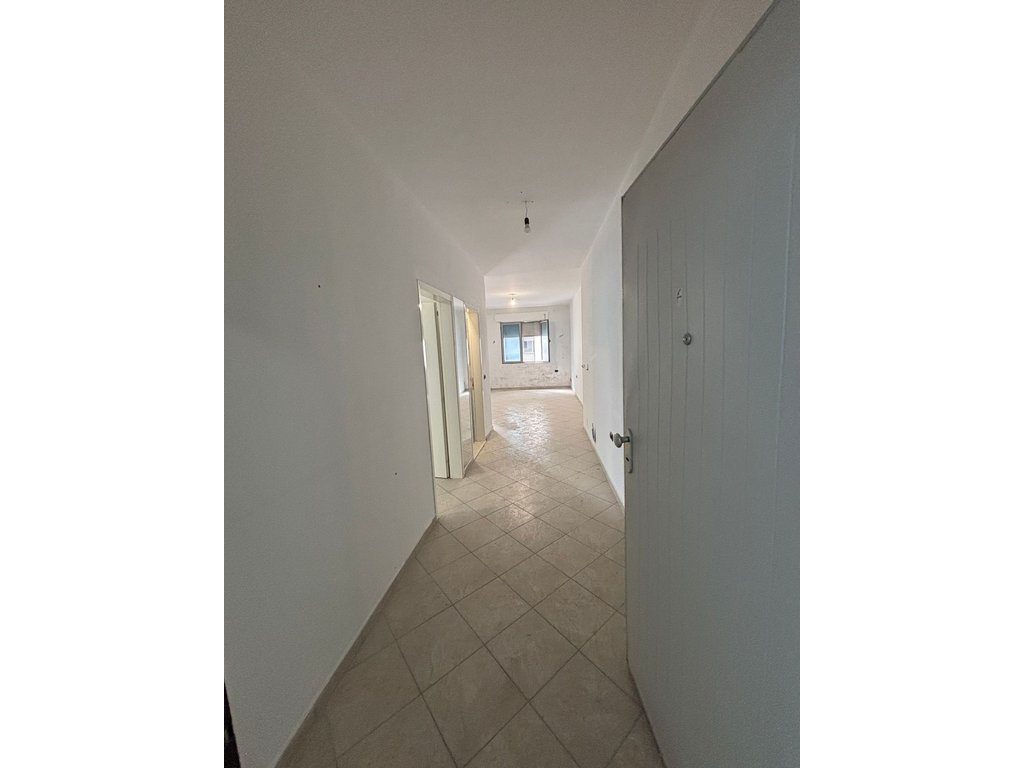 APARTAMENT 1+1 PER SHITJE,NE PLAZH TE VJETER!