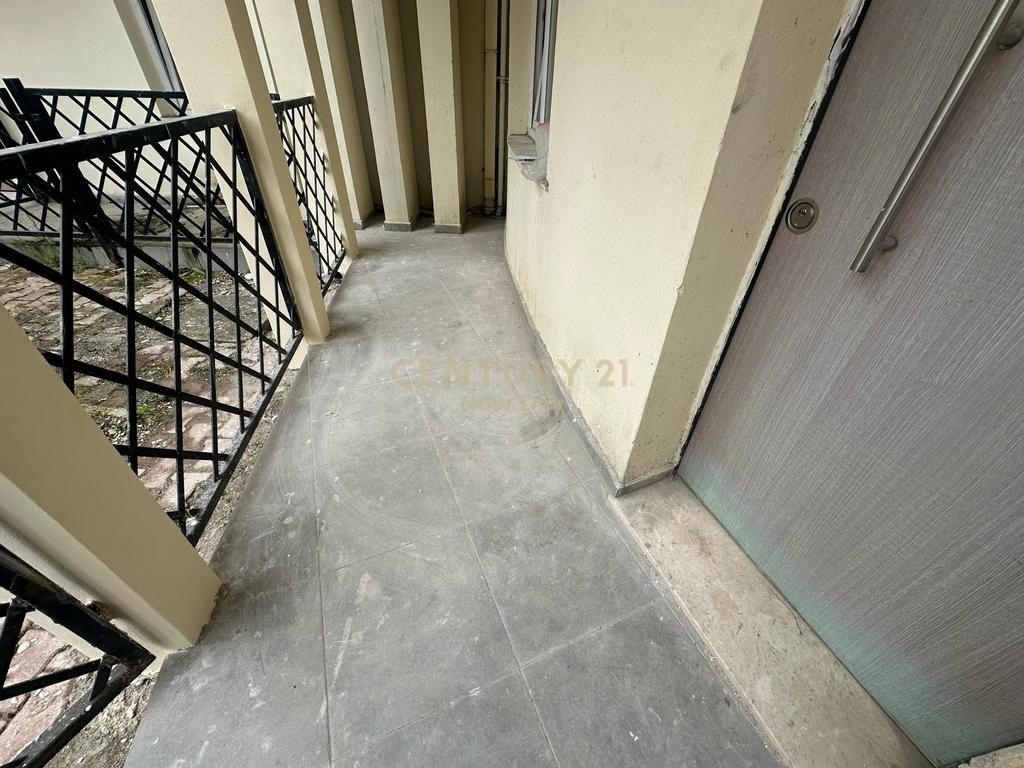 Apartament 1+1 Për Shitje në Mali i Robit, Durrës